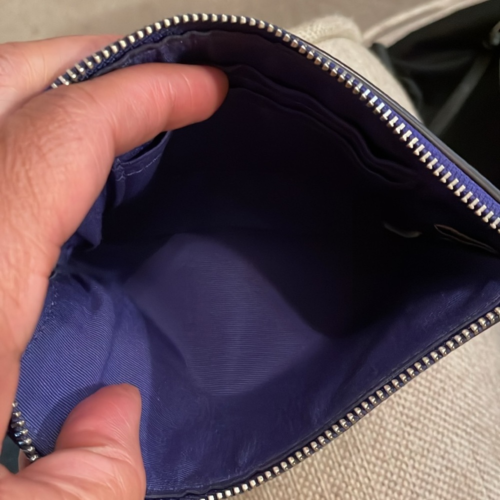 Coach pouch - Picture 3 of 3